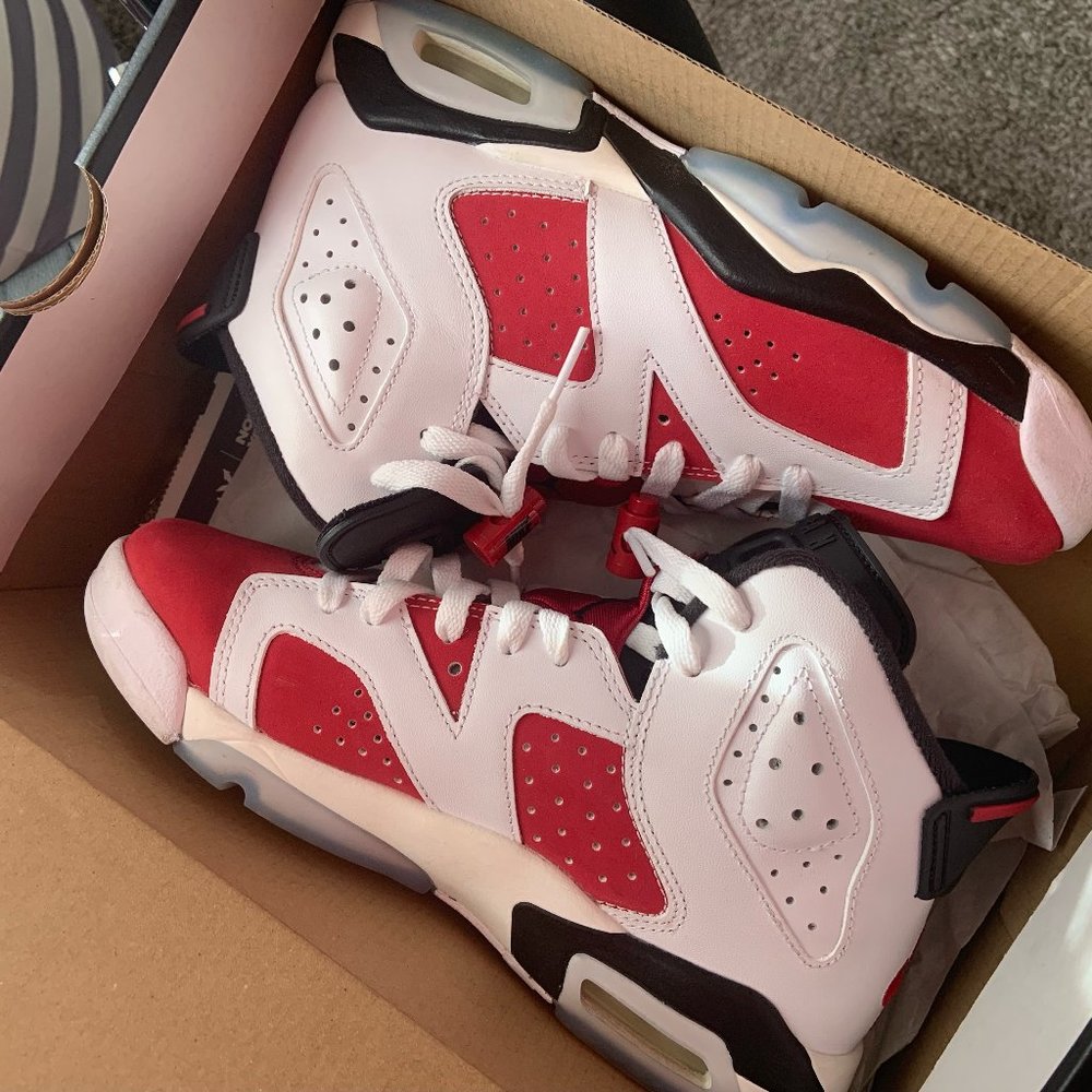 Jordan 6 Retro Carmine